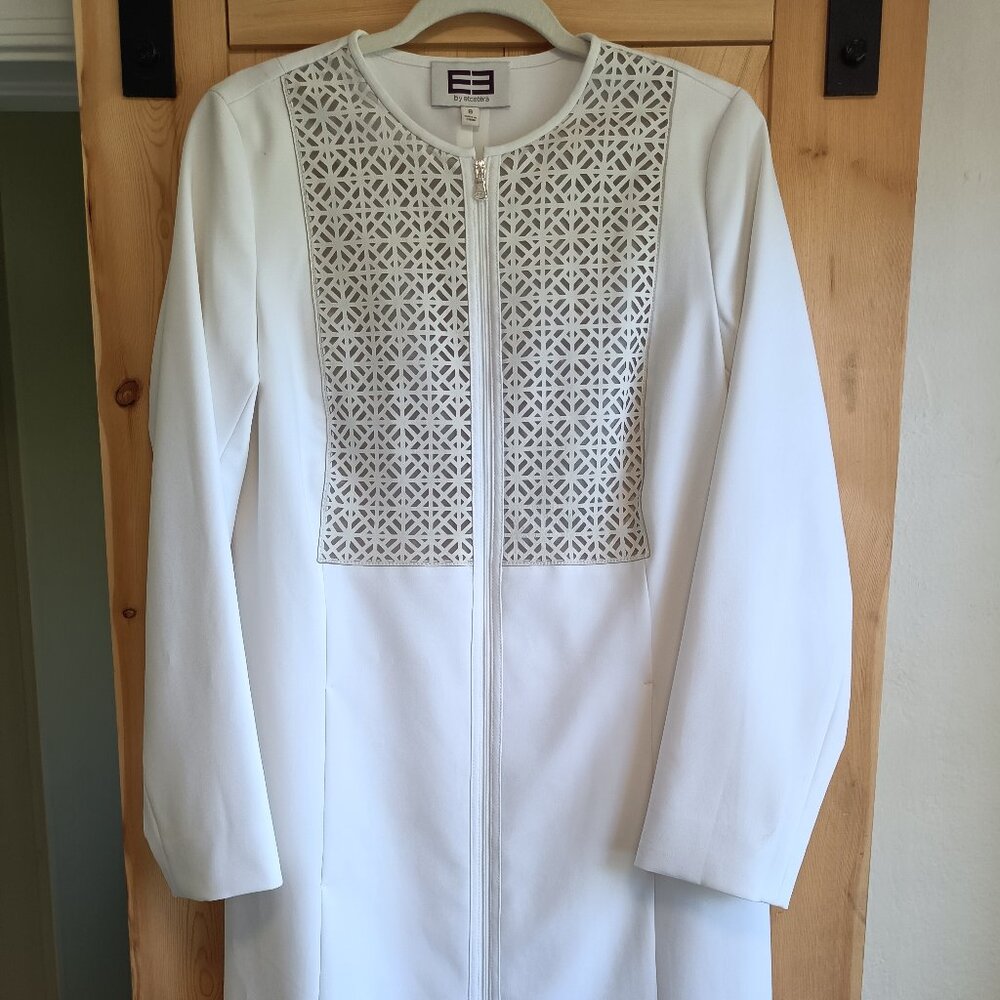 et cetera white on white zippered coat, size 8
